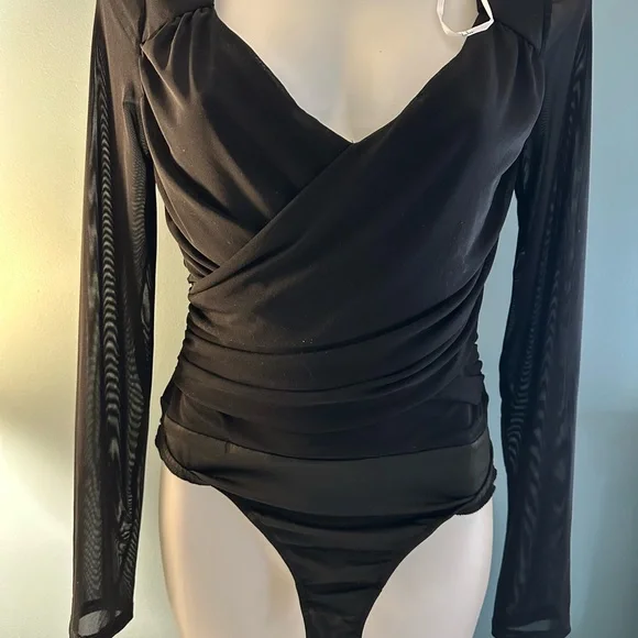 Lulu's Black Wrap Ruched Long Sleeve Bodysuit Large - Picture 5 of 7